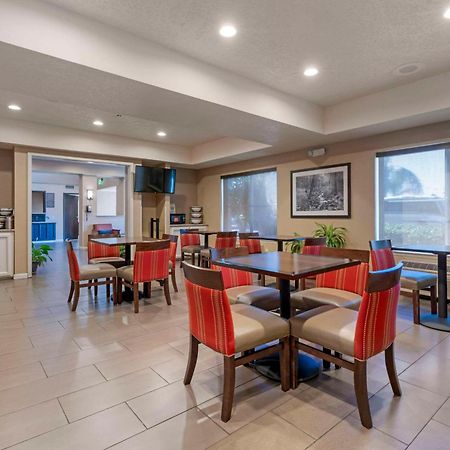 Comfort Inn Lathrop Stockton Airport Екстер'єр фото