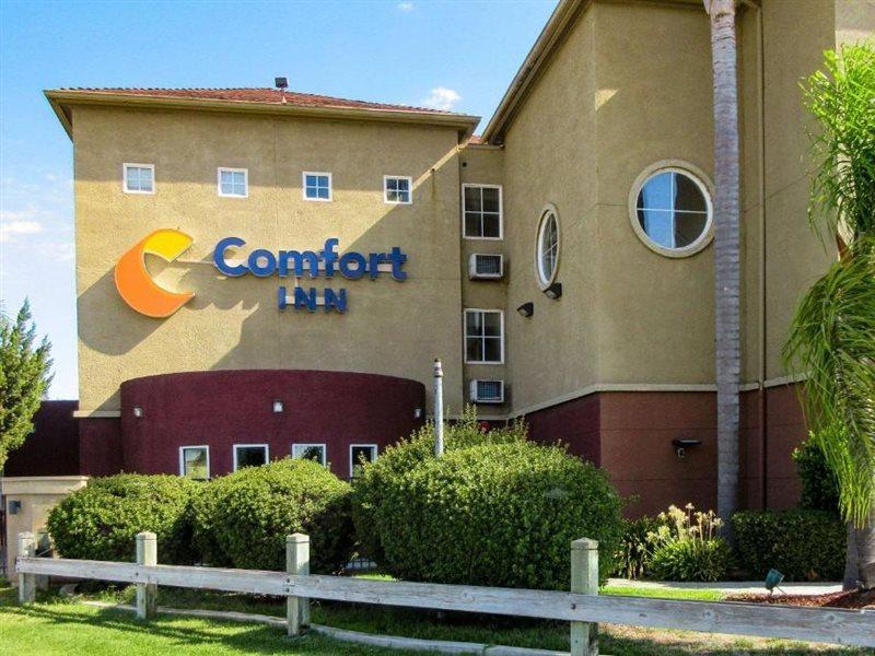 Comfort Inn Lathrop Stockton Airport Екстер'єр фото