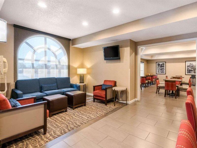 Comfort Inn Lathrop Stockton Airport Екстер'єр фото