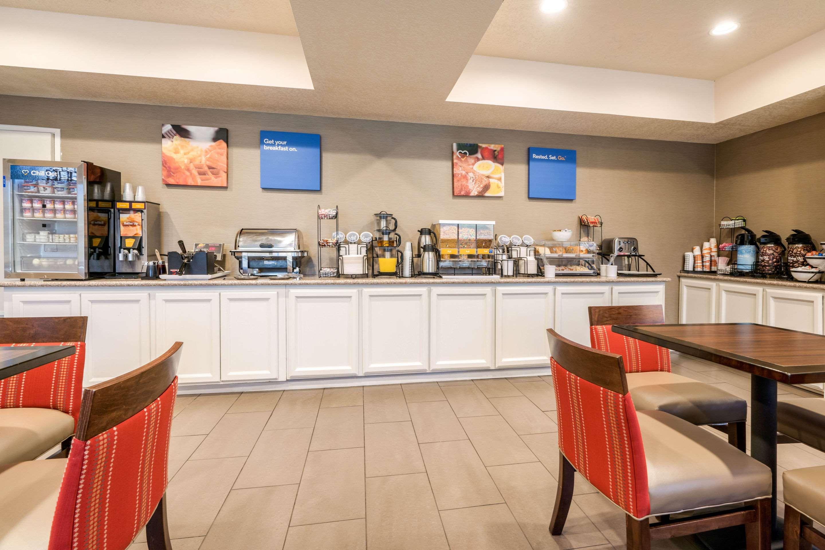Comfort Inn Lathrop Stockton Airport Екстер'єр фото