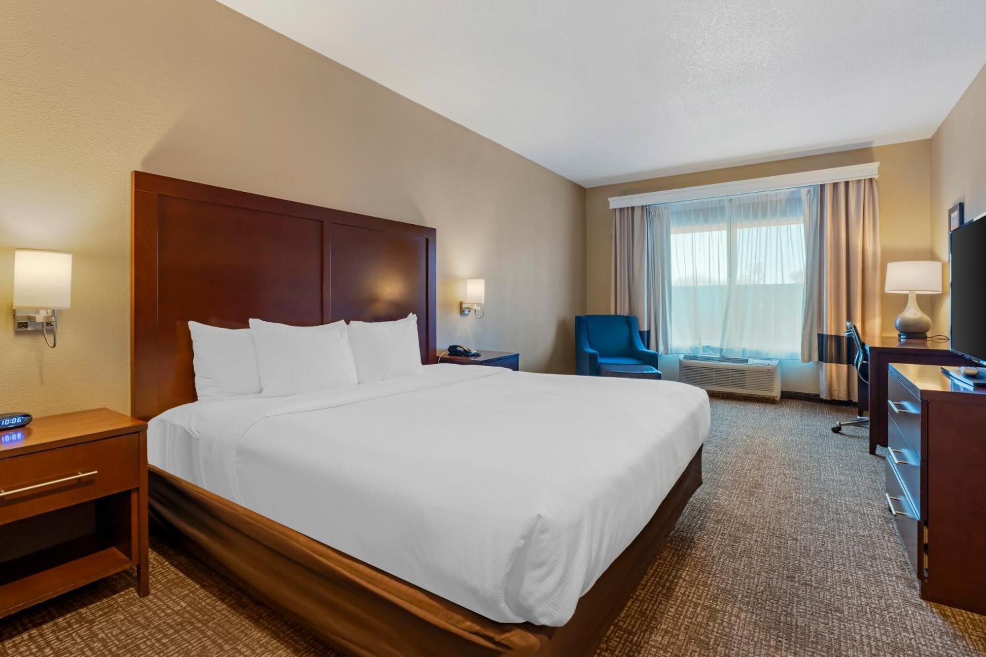Comfort Inn Lathrop Stockton Airport Екстер'єр фото