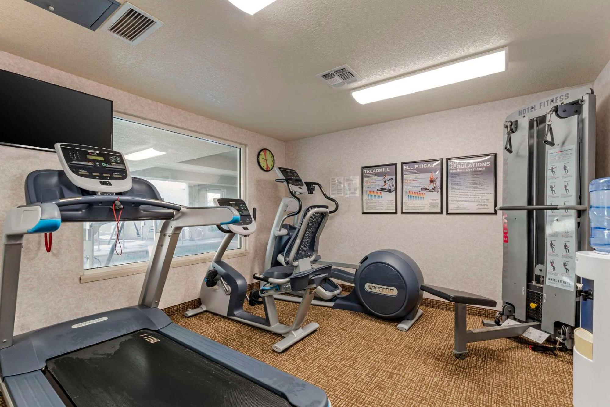 Comfort Inn Lathrop Stockton Airport Екстер'єр фото