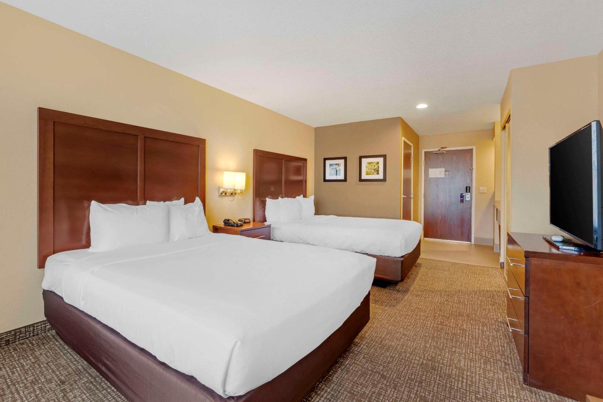 Comfort Inn Lathrop Stockton Airport Екстер'єр фото