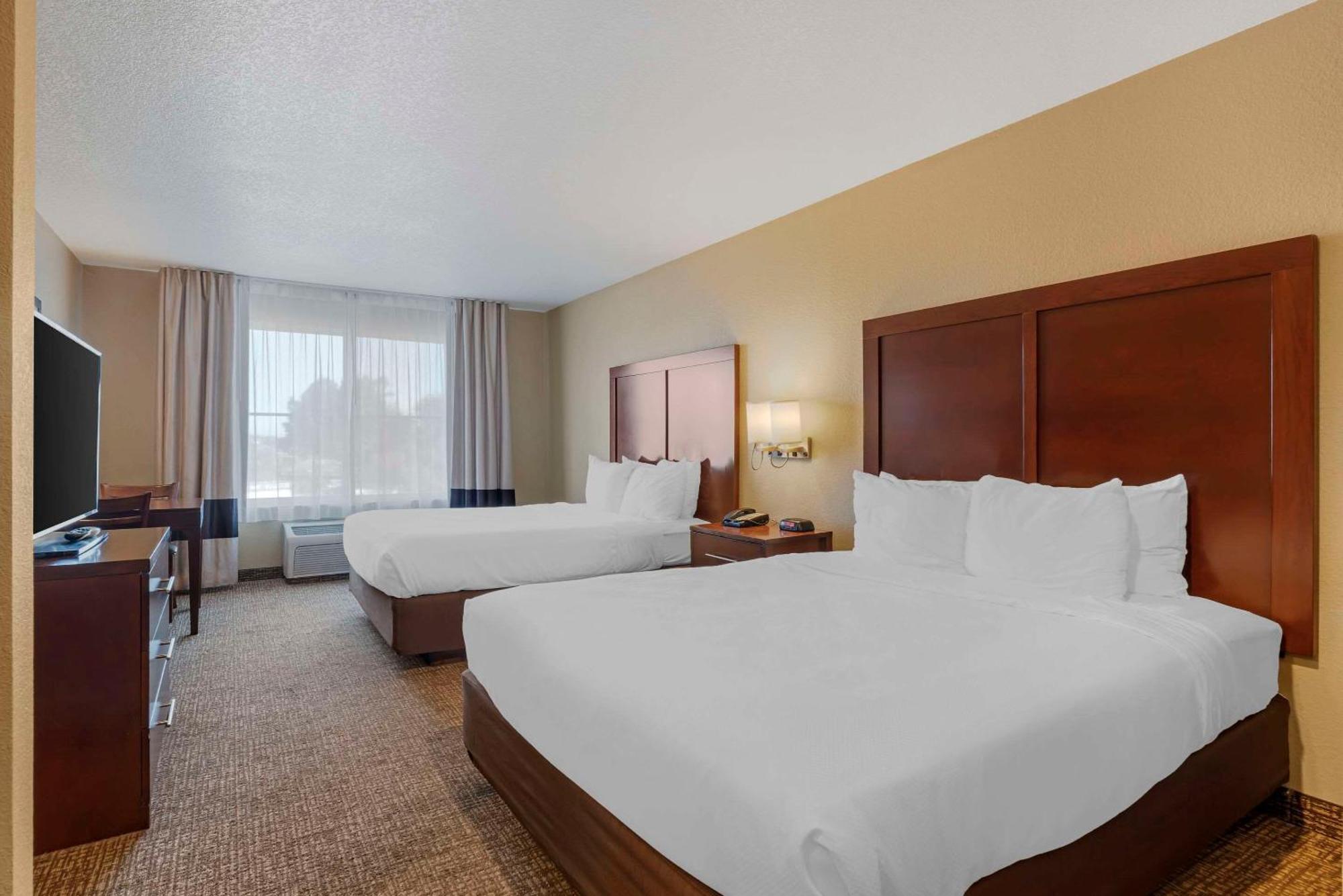 Comfort Inn Lathrop Stockton Airport Екстер'єр фото