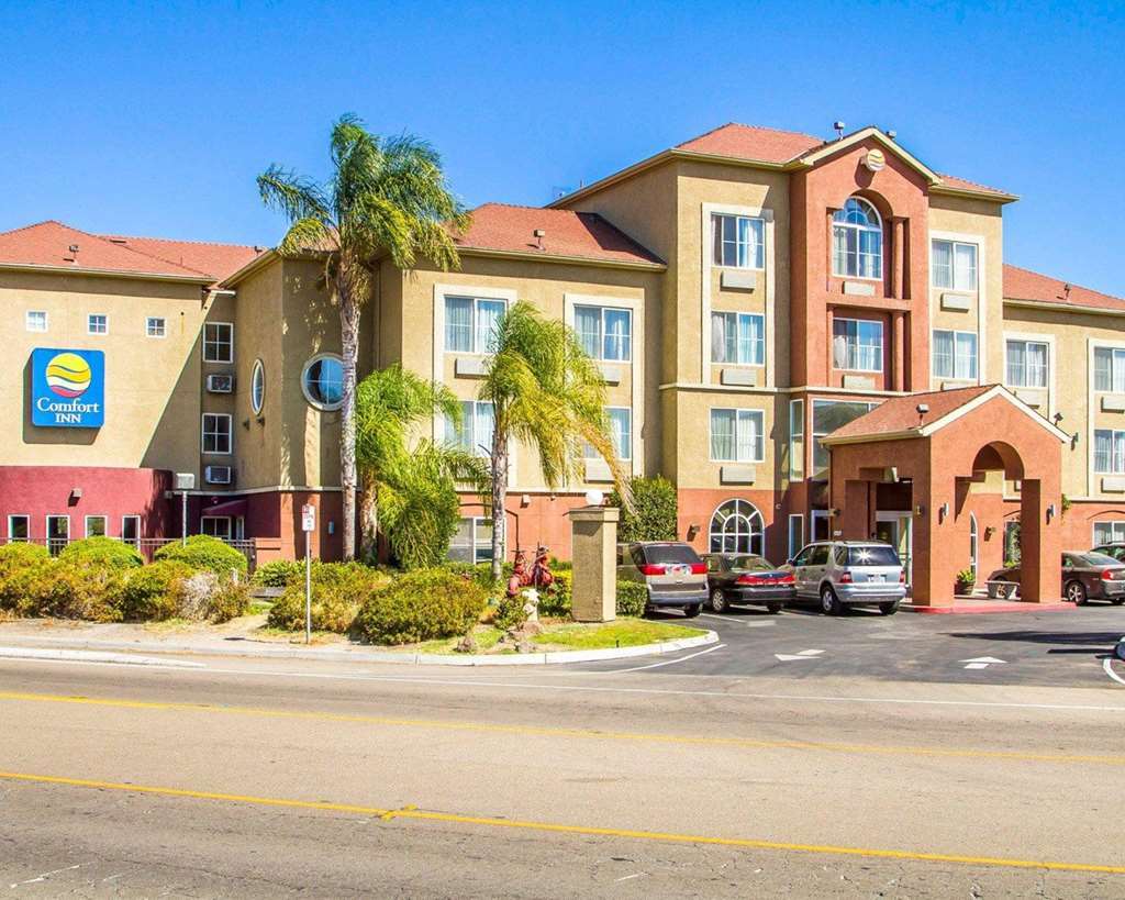 Comfort Inn Lathrop Stockton Airport Екстер'єр фото